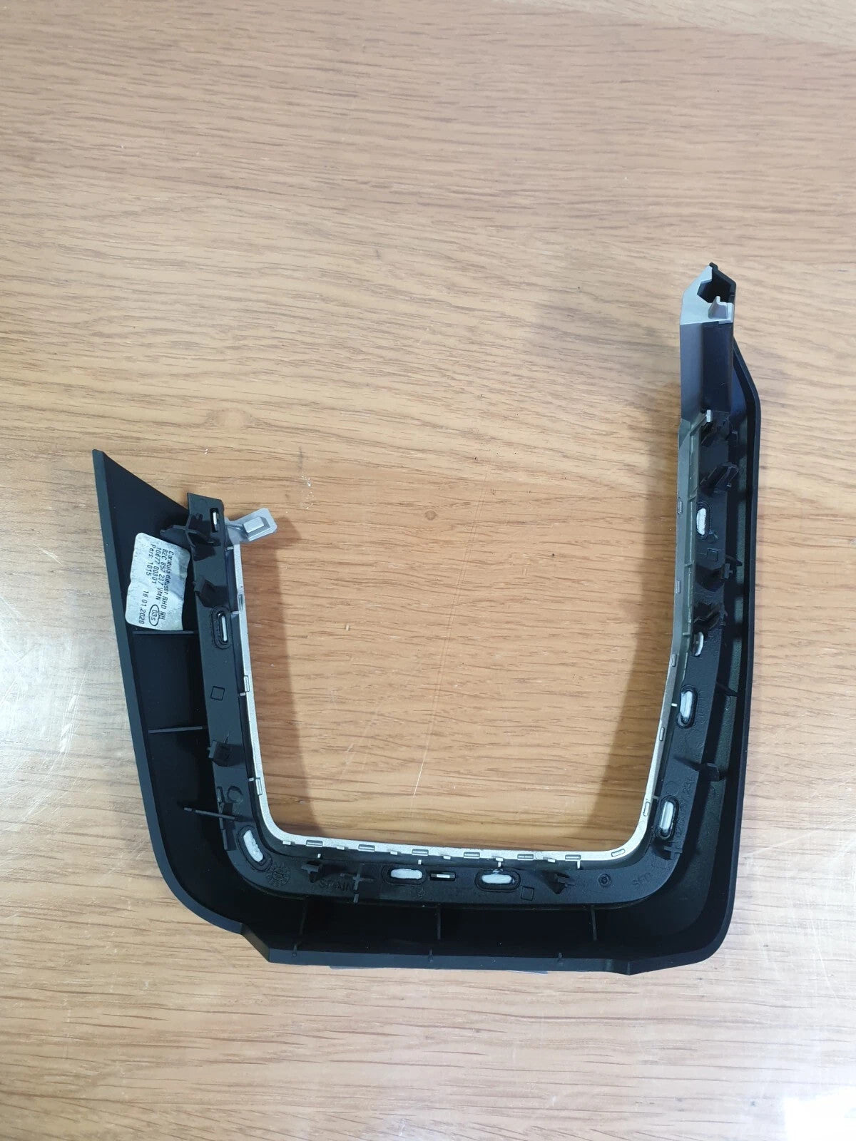 ✅Audi A1 Sport 1.0 Petrol 2020 Dashboard Air Vent Right Surround Trim 82C857237  - Image 10