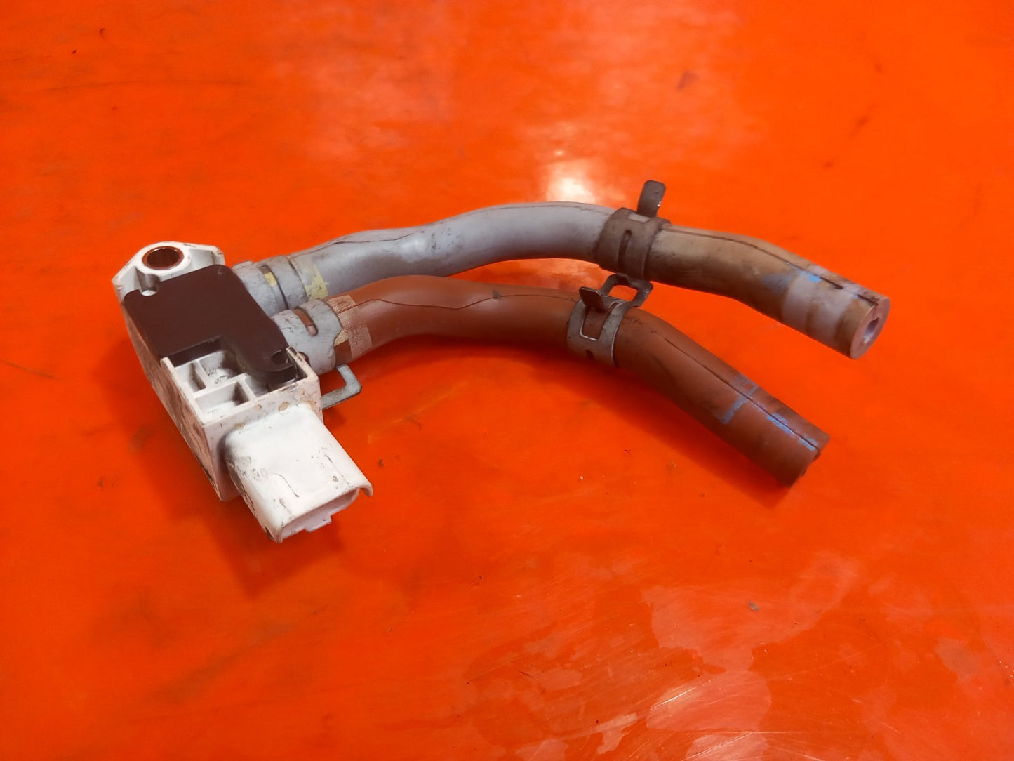 2021 Mercedes W415 Citan DPF Pressure Sensor 227701177R Warranty A399 - Image 11