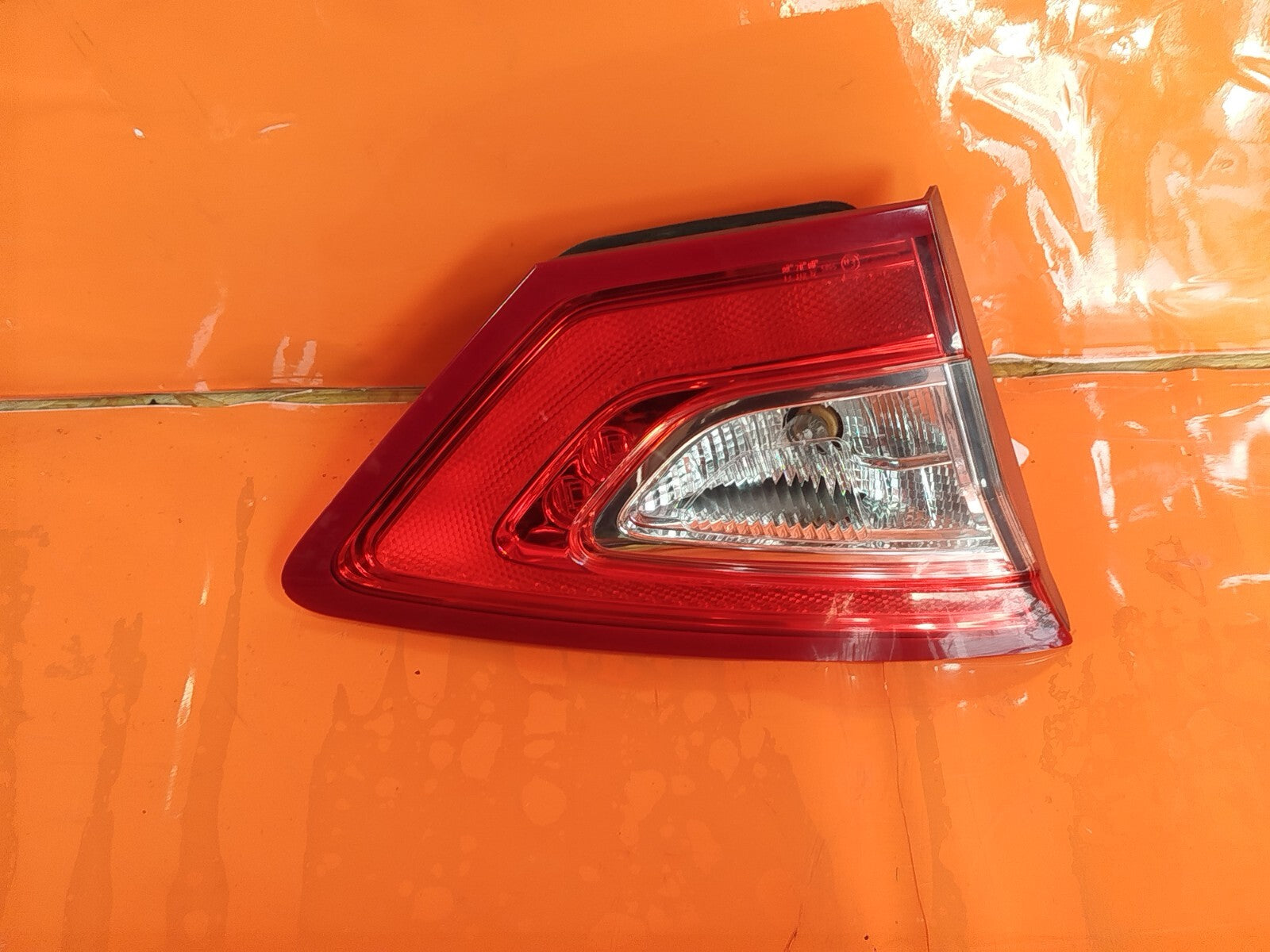 ✅FORD MONDEO 2.0 DIESEL 2015 REAR LEFT INNER TAIL LIGHT DS7313A603KD Warranty - Image 3