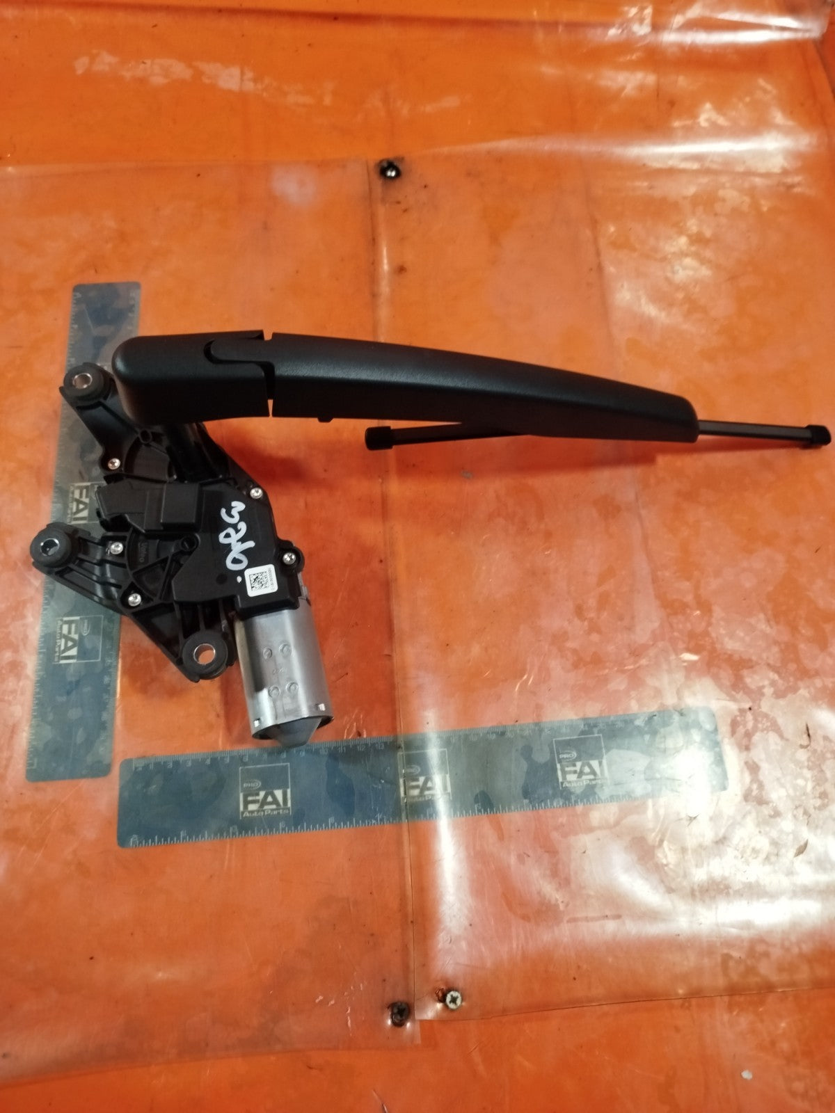 ✅FORD KUGA ST-LINE 2.5 PETROL 2025 REAR WIPER MOTOR & ARM DS7317404BB Warranty - Image 8