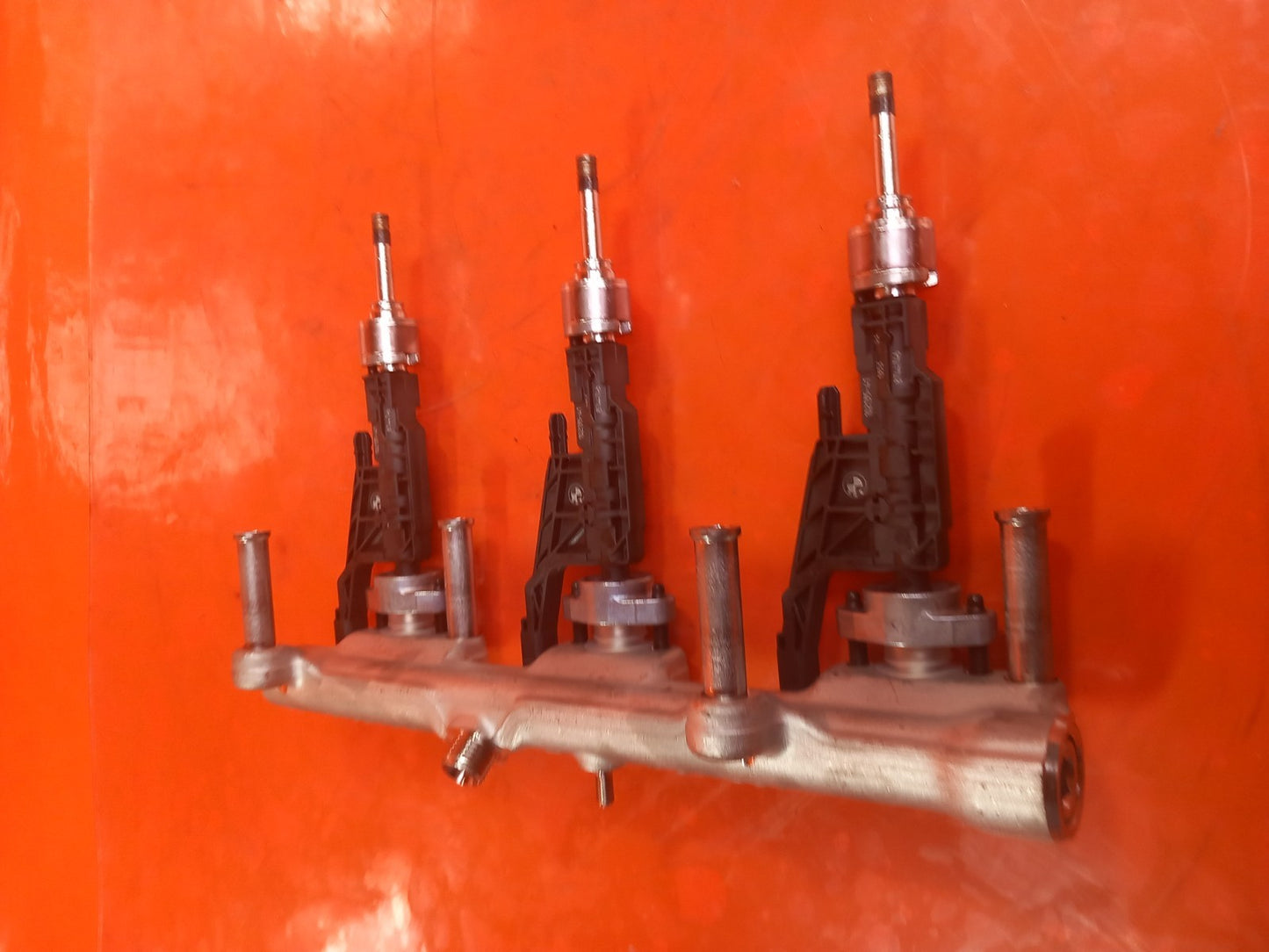 2025 BMW X5 G05 3.0 Petrol Fuel Rail Injectors 8665635 Warranty A398 - Image 5