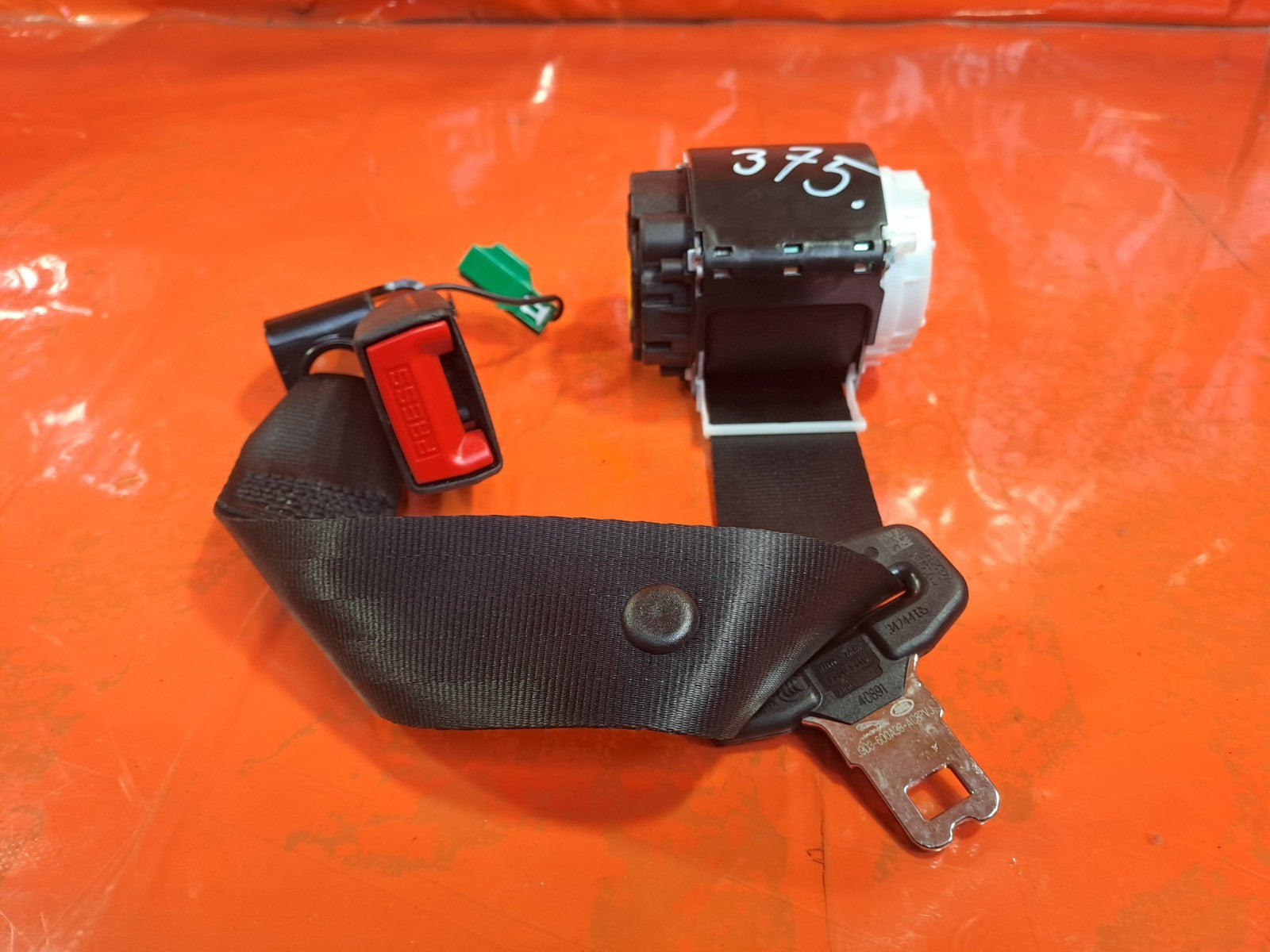 ✅2020 Jaguar I-Pace X590 Rear Center Seat Belt J9D3-600A38-AC + Warranty A375 - Image 3