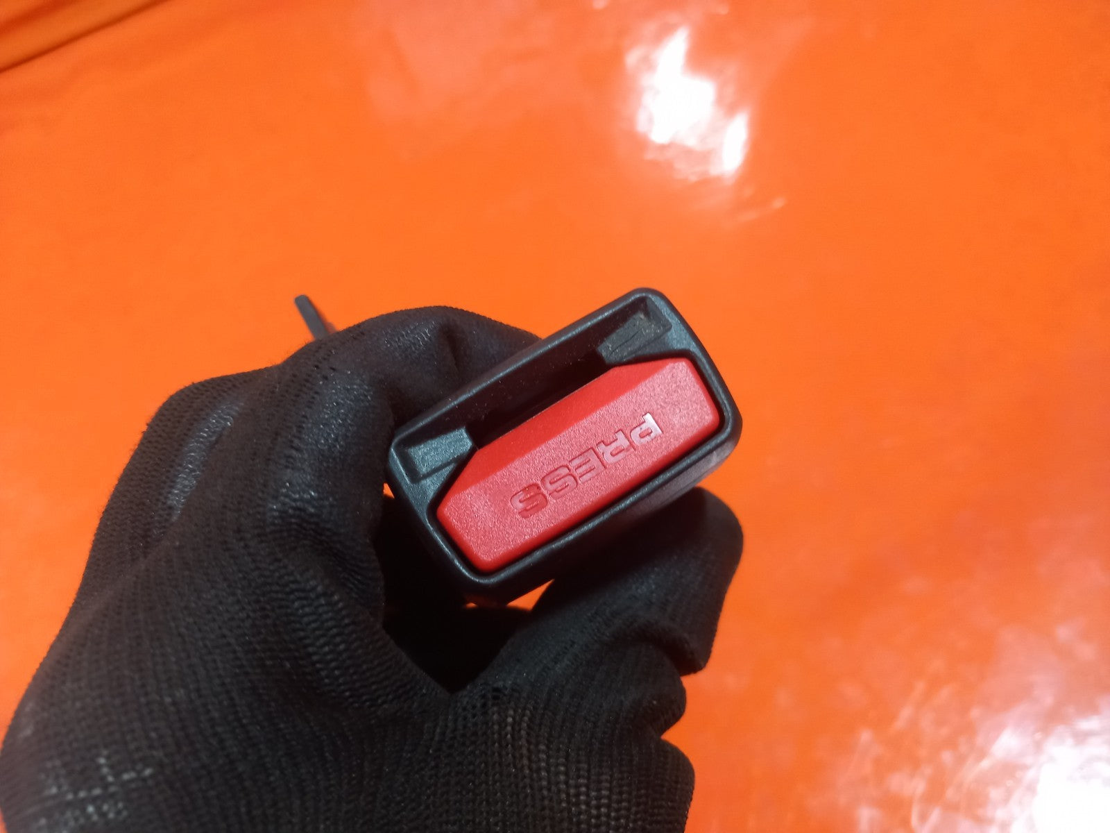 BMW F40 116D 1.5 Diesel 2021 Rear Left Seat Buckle 7456285 Warranty A365 - Image 6
