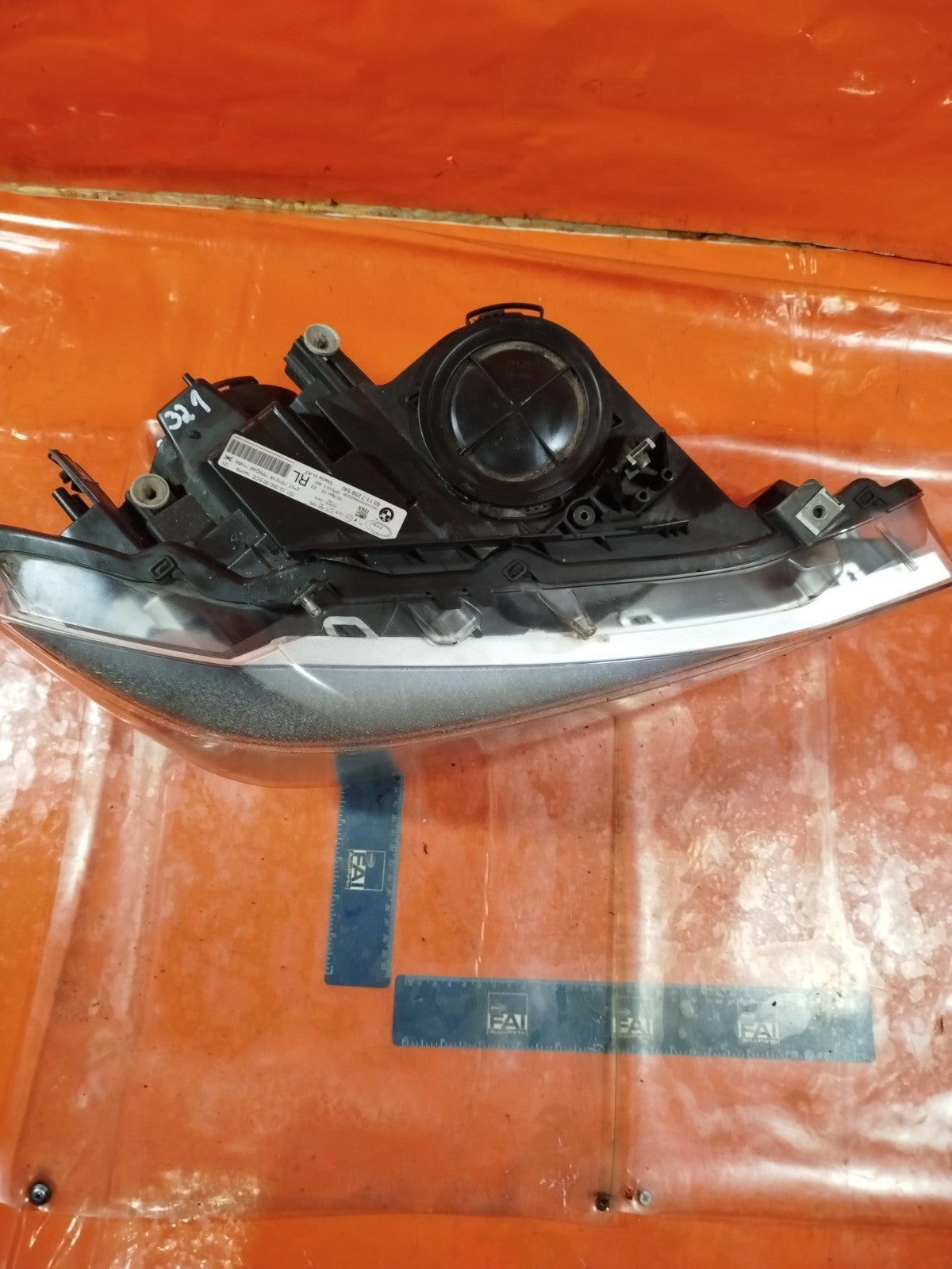 ✅2012 BMW 3 SERIES F30 FRONT RIGHT HALOGEN HEADLIGHT 7259540 + WARRANTY A321 - Image 4