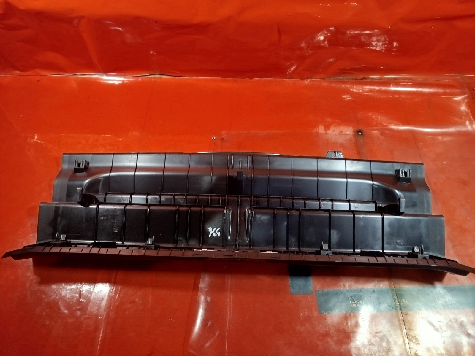 ebay-src:https://i.ebayimg.com/00/s/mtiwmfgxnjaw/z/thuaaeswm1jpb1ff/$_57.jpg