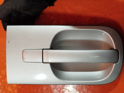 ✅2010 HYUNDAI I800 2.5D DOOR HANDLE FRONT LEFT SILVER + WARRANTY A325 - Image 5