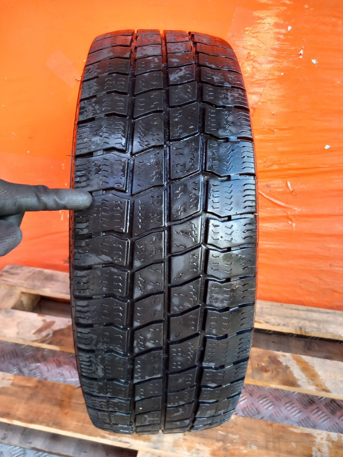 Vredestein Comtrac2 Tyre 215/65 R16 6.7 mm Warranty xAA - Image 9