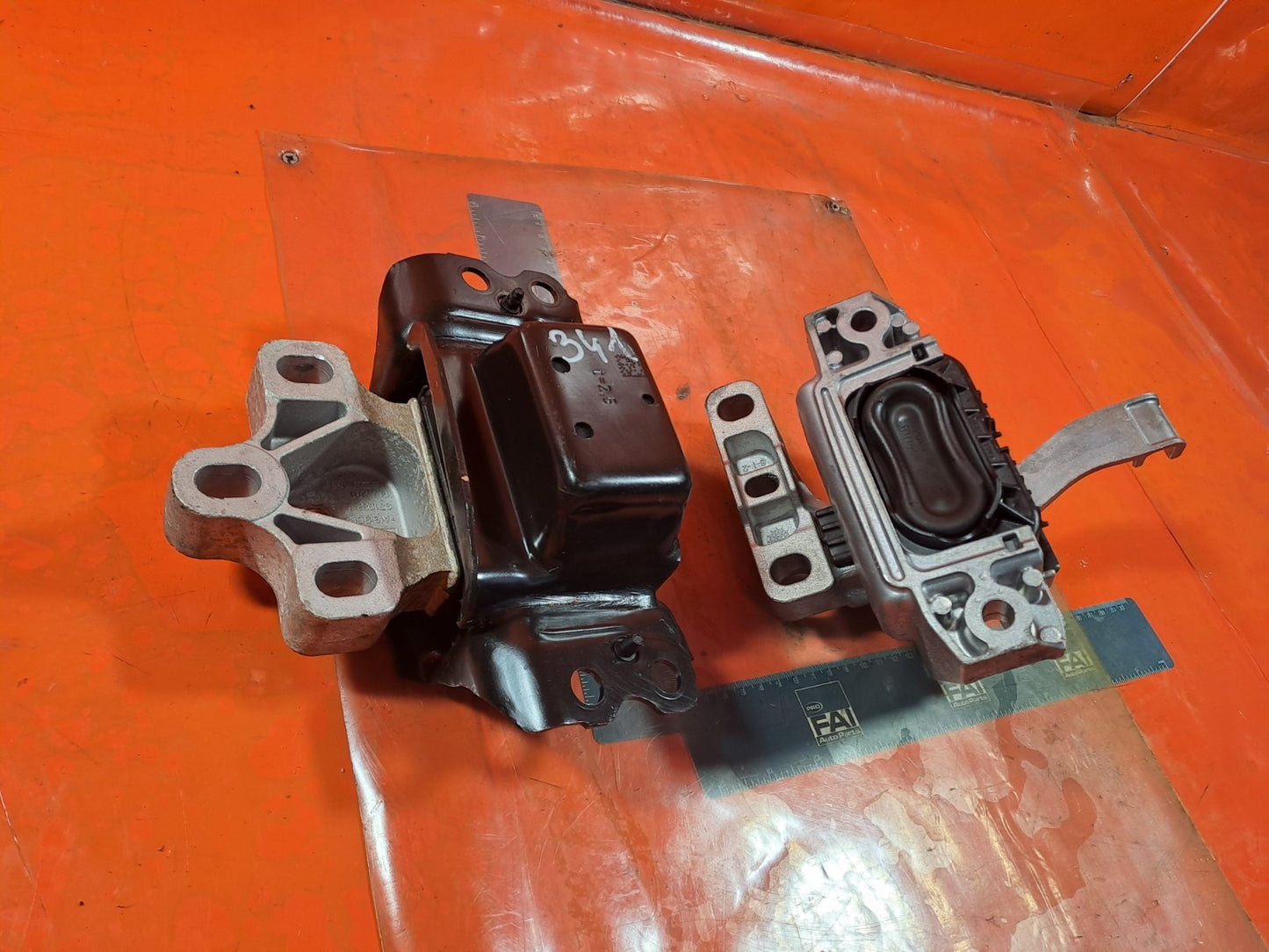 ebay-src:https://i.ebayimg.com/00/s/mtiwmfgxnjaw/z/xccaaeswby5phl2d/$_57.jpg