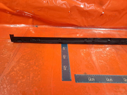 ✅2020 VW Golf MK8 R-LINE Right Sideskirt Bracket 08609-7000 + Warranty A346 - Image 5
