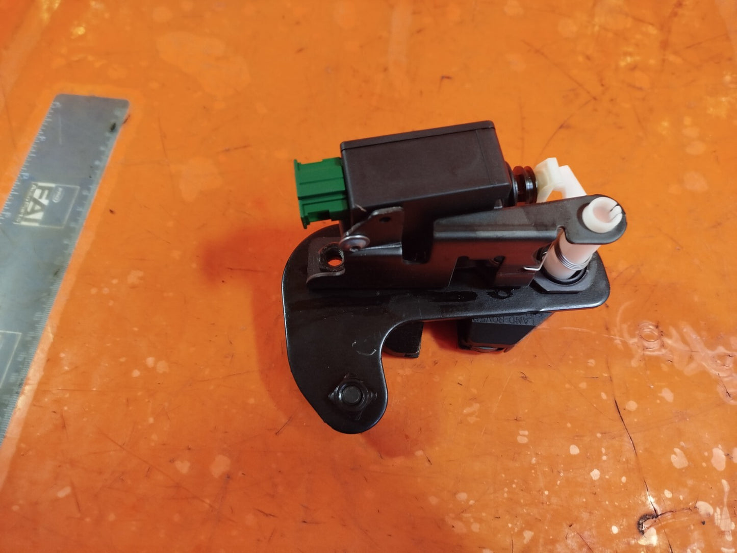 ✅Land Rover Discovery 4 2011 L319 3.0 Diesel LEFT BOOTLID LOCK ACTUATOR 7016049 - Image 9