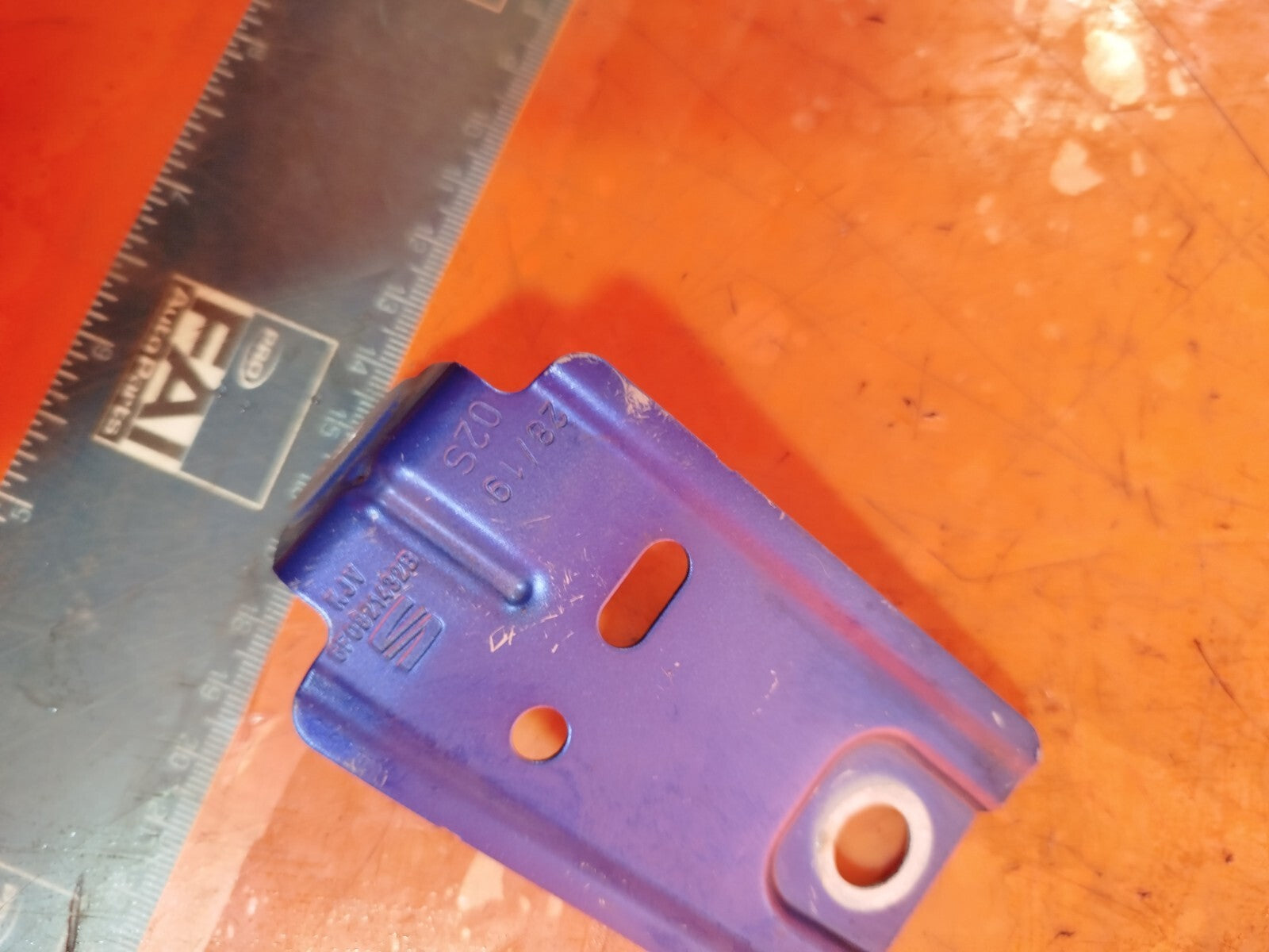 ebay-src:https://i.ebayimg.com/00/s/mtiwmfgxnjaw/z/tvkaaoswn7fou-bh/$_57.jpg
