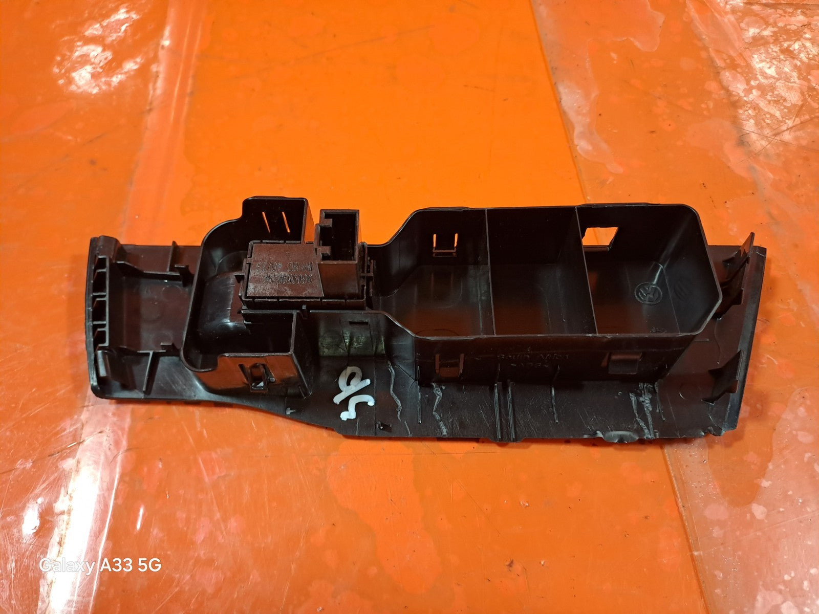 ebay-src:https://i.ebayimg.com/00/s/mtiwmfgxnjaw/z/xwaaaesw18ppdksc/$_57.jpg