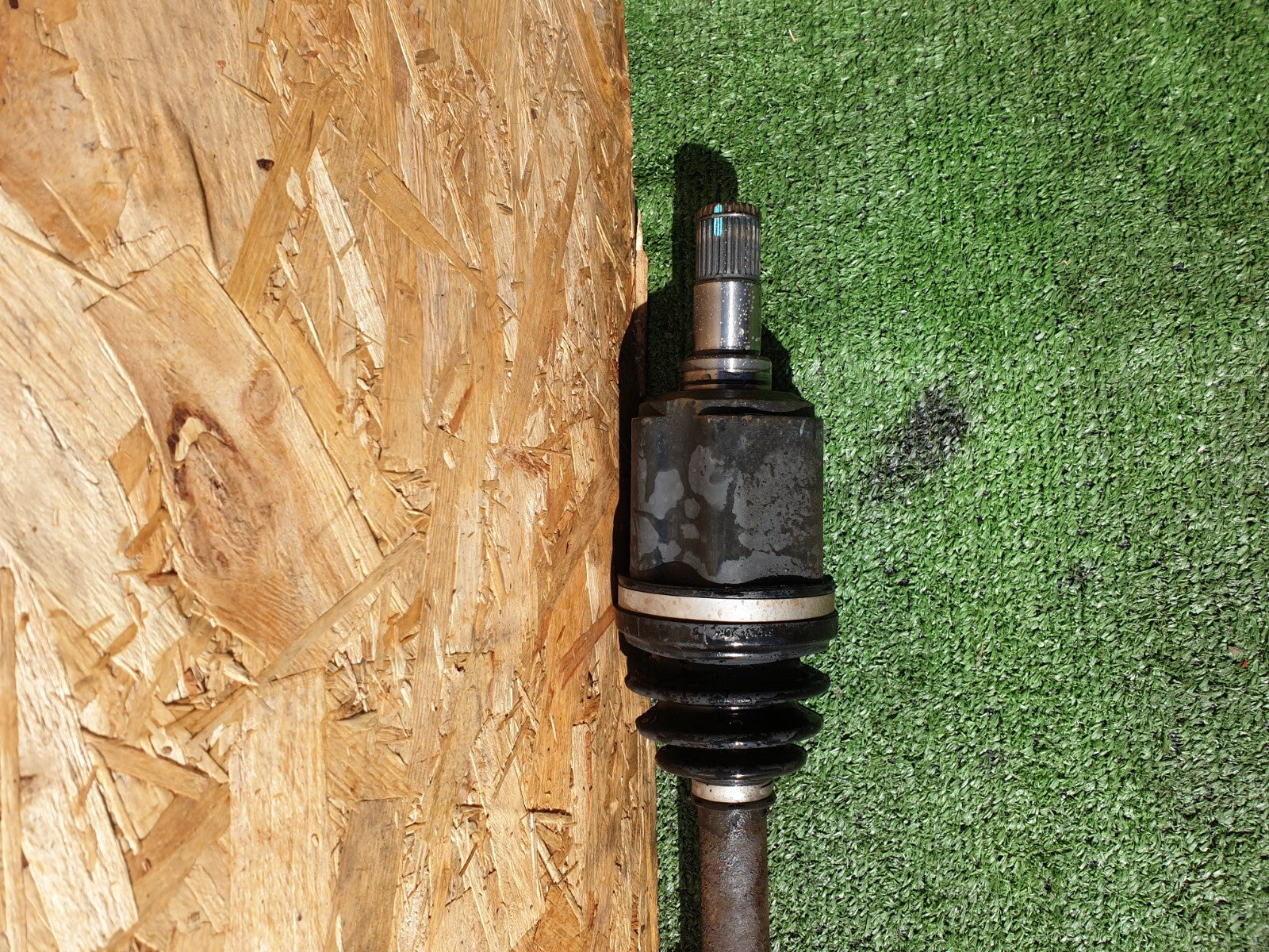 ✅2016 Ssangyong Korando 2.2 Diesel Front Left Manual Driveshaft 41300-34111 A138 - Image 10