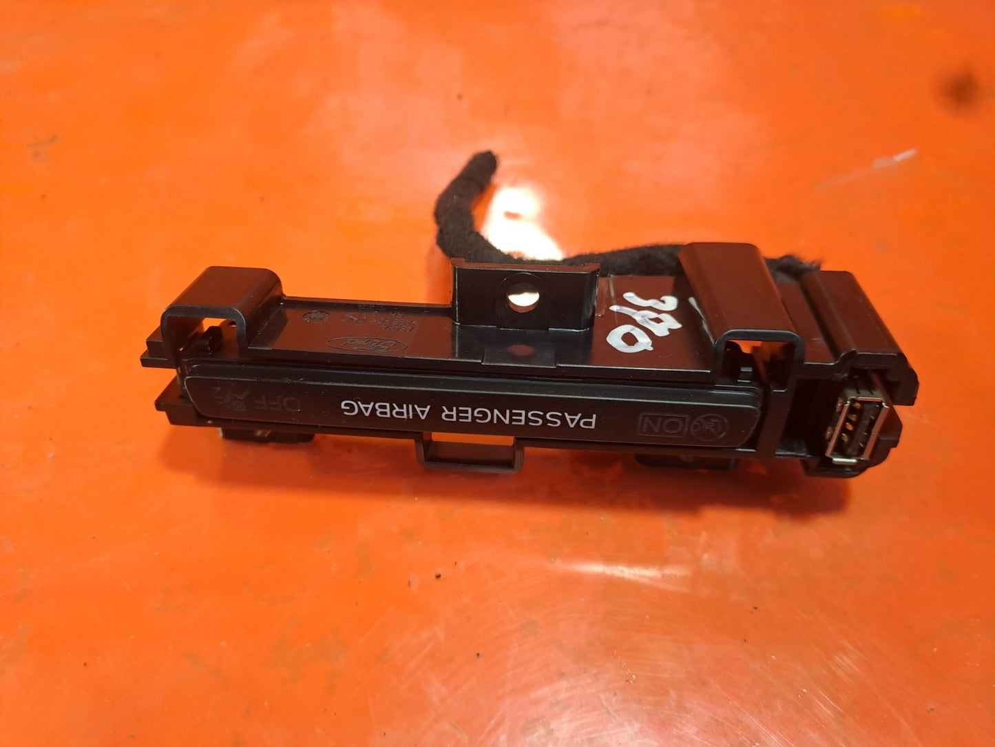 ✅2021 Ford Transit Custom Passenger Airbag Indicator JK2T-14B418-AB A370 - Image 5