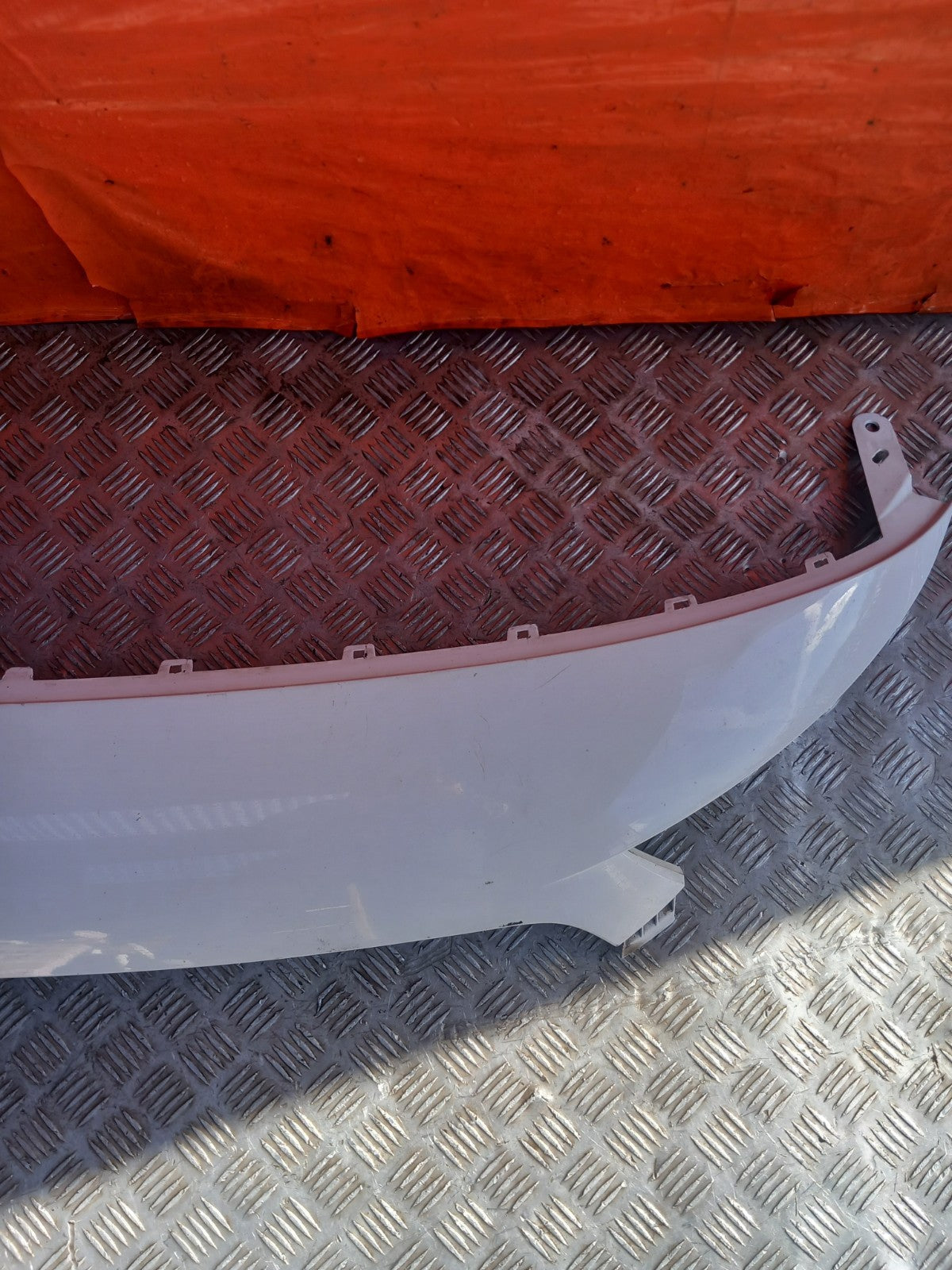 Vauxhall Combo MK4 1.5 Diesel 2020 Front Bumper Top Grille Section White A414 - Image 4