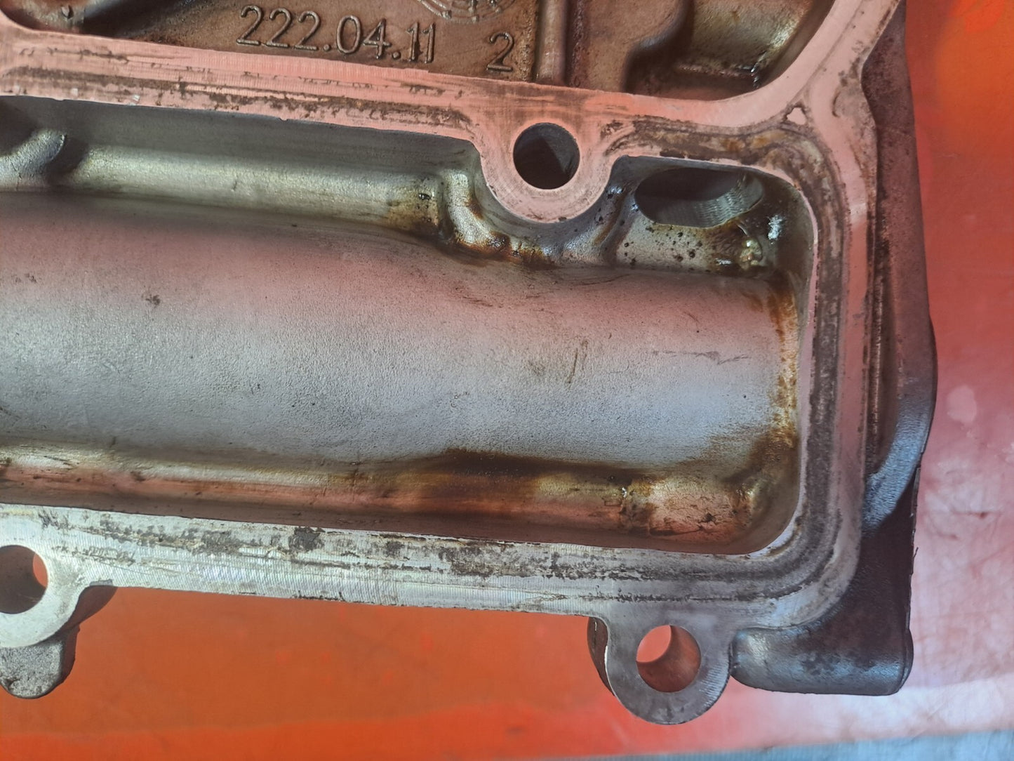 ✅2013 Mercedes E Class W212 AMG Sport Cylinder Head End Plate A6510150601 A141 - Image 7