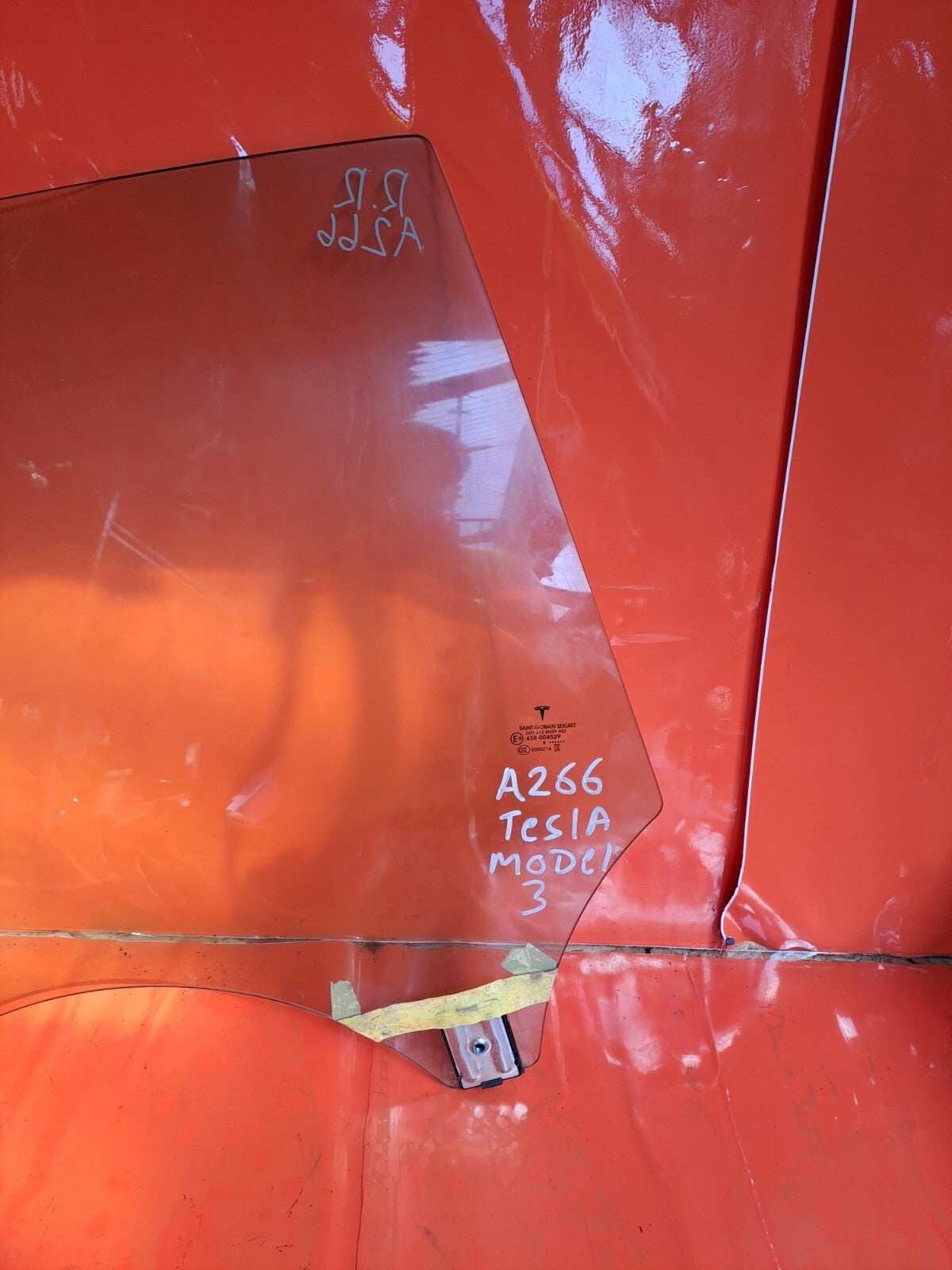 ✅TESLA MODEL 3 LONG RANGE 2020 REAR RIGHT DOOR WINDOW GLASS 43R-004529 Warranty - Image 5