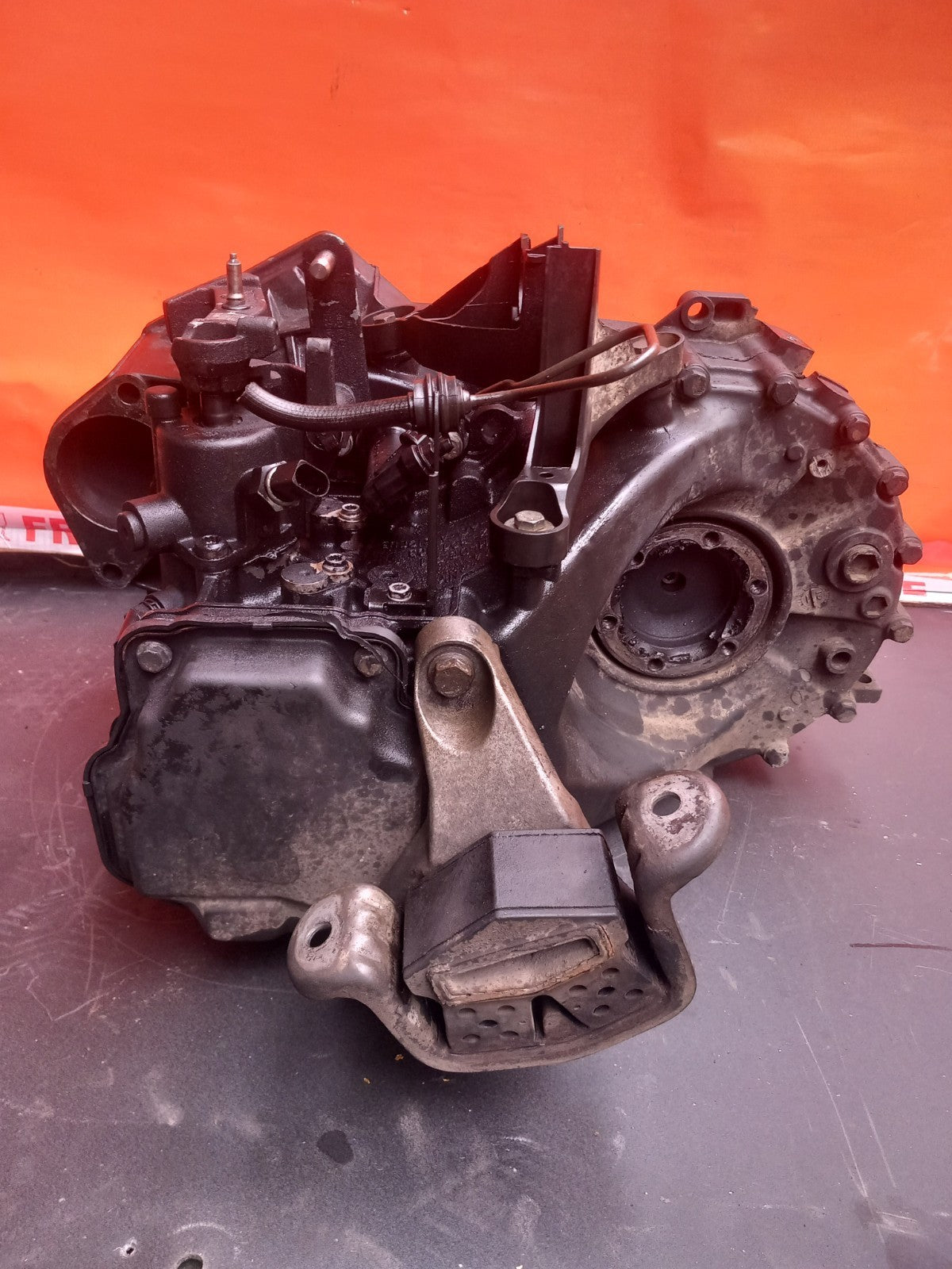 2021 VW Transporter T30 5 Speed Manual Gearbox 02Z301103 Warranty A412 - Image 9