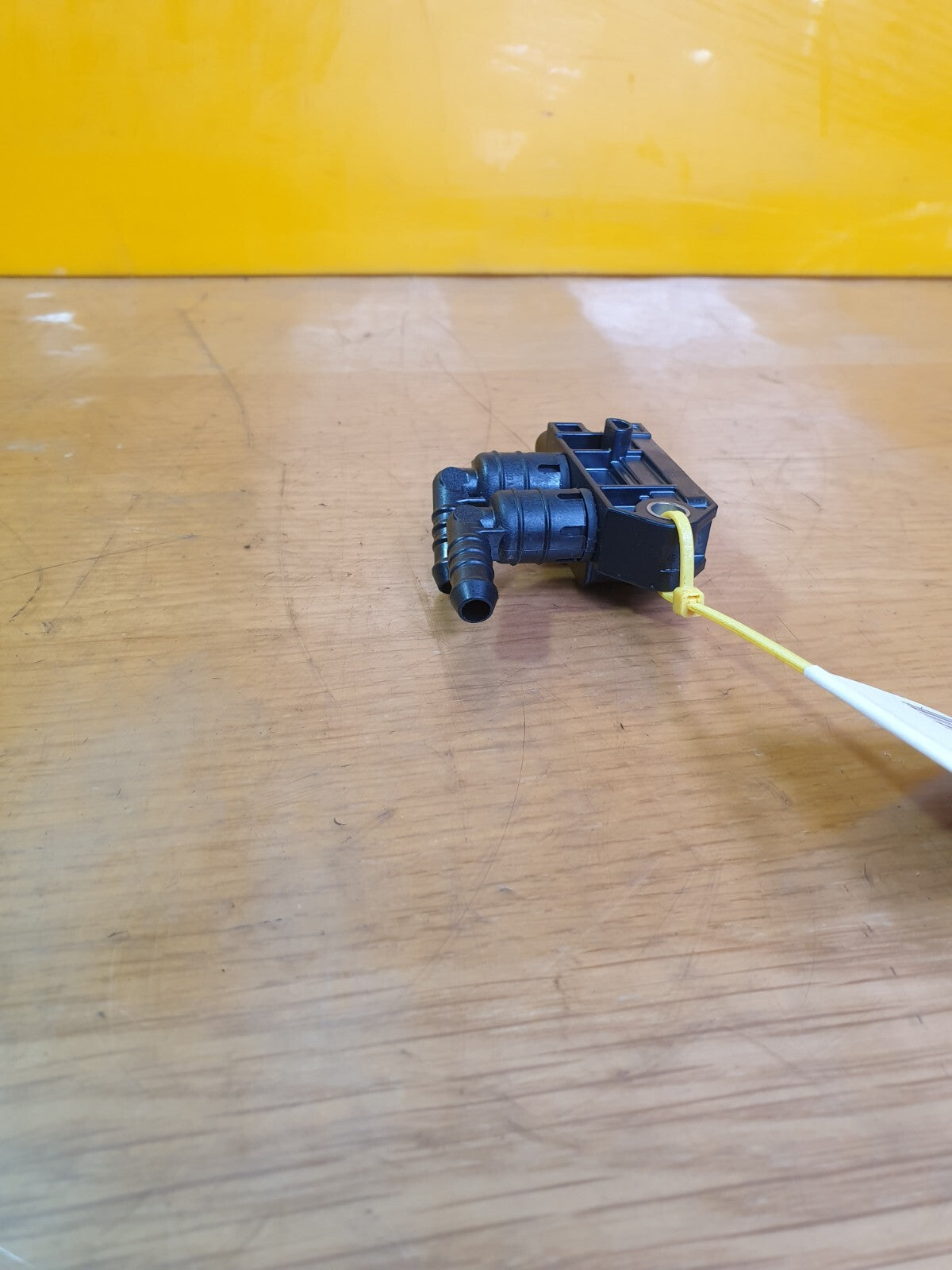 ebay-src:https://i.ebayimg.com/00/s/mtywmfgxmjaw/z/xdgaaosw0w1madgm/$_57.jpg