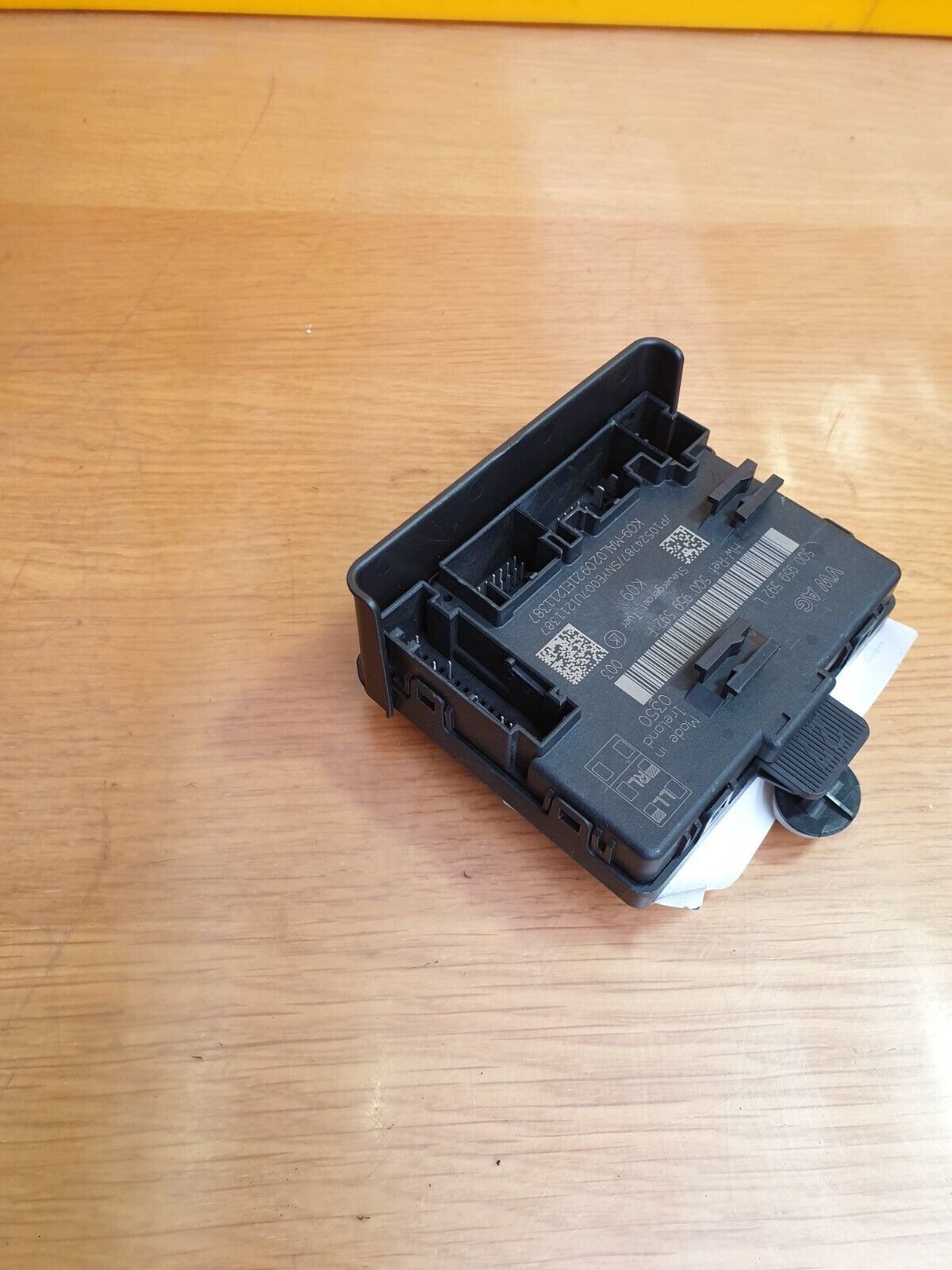 AUDI A3 S LINE 1.4 PETROL 2021 FRONT LEFT DOOR CONTROL MODULE ECU 5Q0959592L