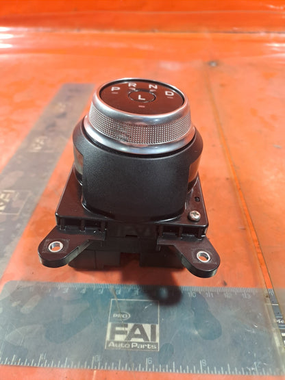 ✅FORD KUGA ST-LINE 2.5 PETROL 2025 GEAR SHIFTER SELECTOR SWITCH SV4P7P155AB A326 - Image 2