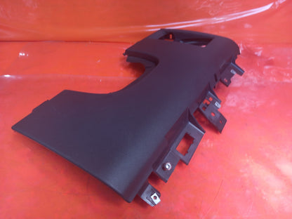 2025 Land Rover Defender L663 Lower Dash Trim L8B2-044F08-BCW Warranty A396 - Image 11
