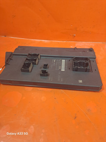 ✅Volkswagen Crafter CR35 2015 2.0 Diesel FUSE BOX A9069003302 A9069014300 A275 - Image 9