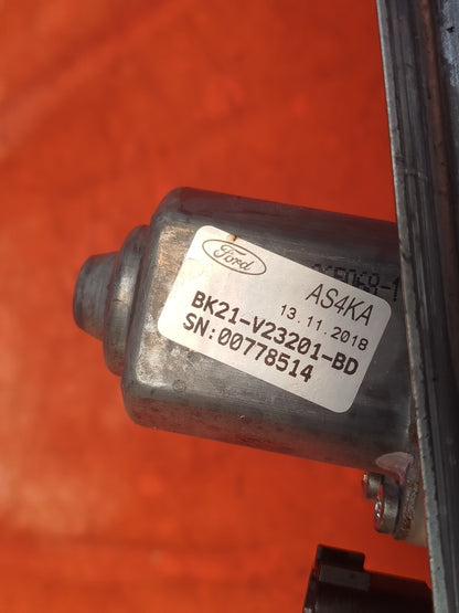 ebay-src:https://i.ebayimg.com/00/s/mtywmfgxmjaw/z/vluaaoswdnrohpgv/$_57.jpg