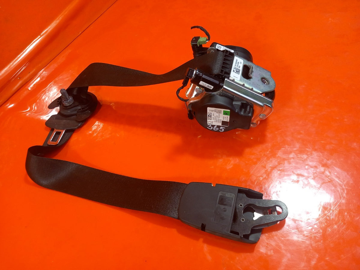 BMW F40 116D 1.5 Diesel 2021 Front Right Seat Belt 641229400B Warranty A365 - Image 11