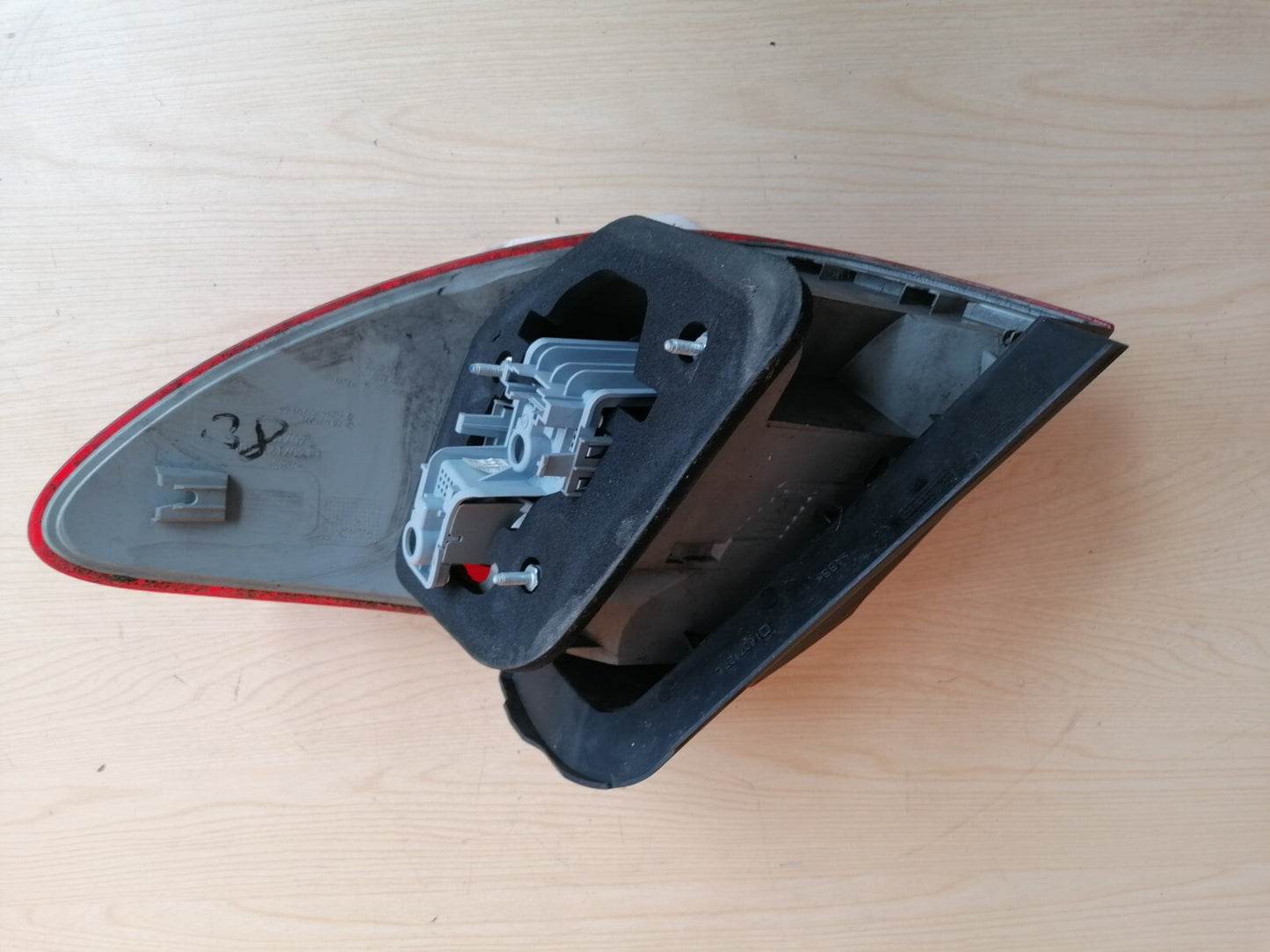 MERCEDES B180 W246 1.8 DIESEL 2012 PASSENGER SIDE REAR LIGHT A2468200164 A037 - Image 5