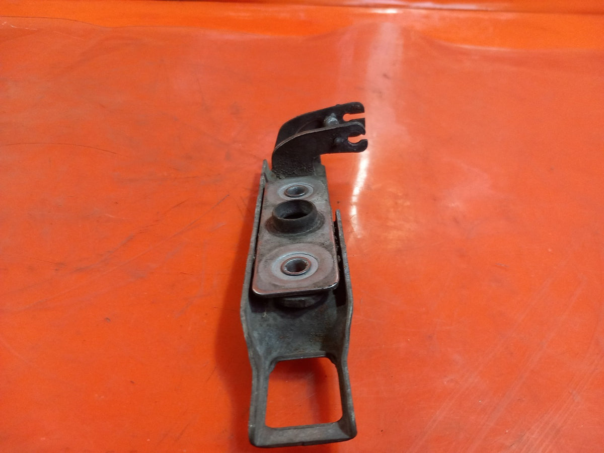 ebay-src:https://i.ebayimg.com/00/s/mtiwmfgxnjaw/z/e9maaeswignqgap2/$_57.jpg