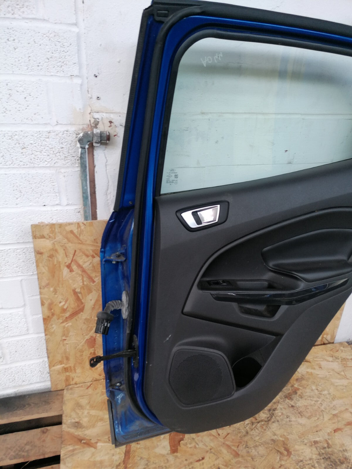 2015 FORD ECOSPORT 1.0 PETROL REAR RIGHT DRIVER SIDE DOOR BLUE scrathes - Image 11