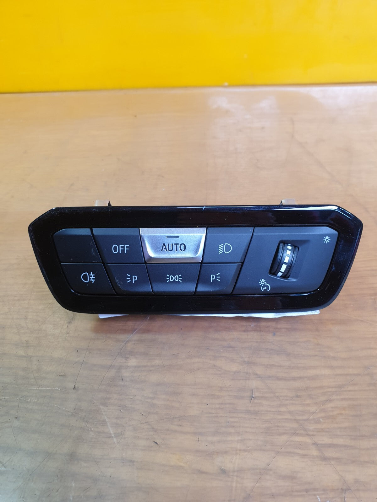 ✅BMW I4 G26 E-DRIVE 40M SPORT 2023 HEADLIGHT CONTROL SWITCH 5A16B19 Warranty - Image 3