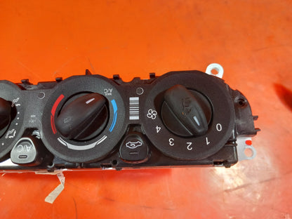 Ford Tourneo Custom 2.2 Diesel 2016 A/C Climate Control Panel BM5T18549 A411 - Image 5