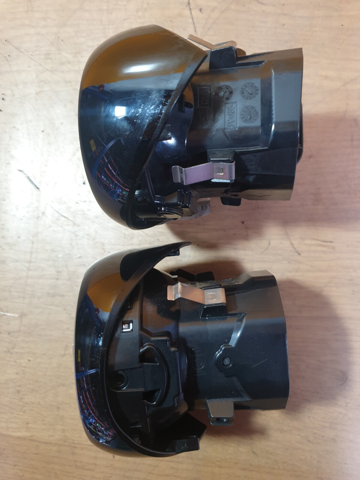 ✅Mercedes C Class W205 2014 Dashboard Air Vent Pair Left & Right A2058301200 - Image 8