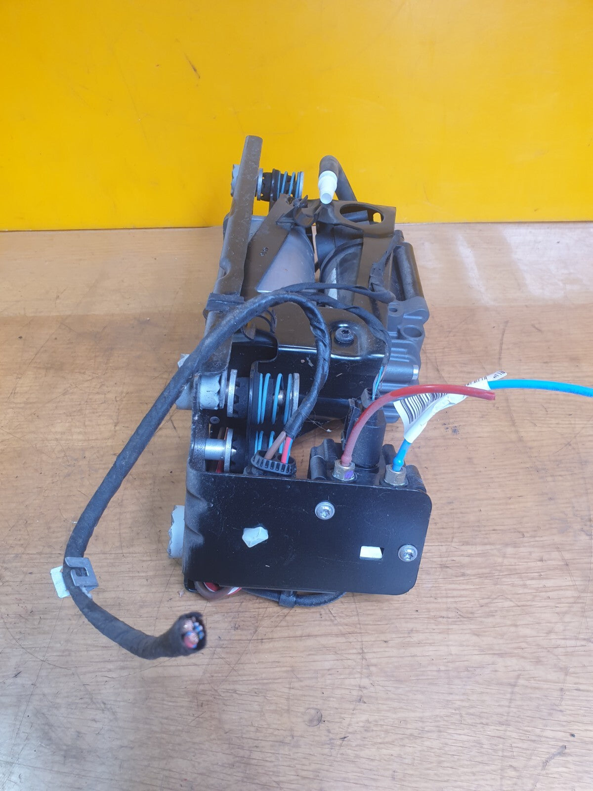 ✅2014 BMW 5 SERIES F11 AIR SUPPLY SUSPENSION COMPRESSOR MOTOR 6864215 + WARRANTY - Image 12
