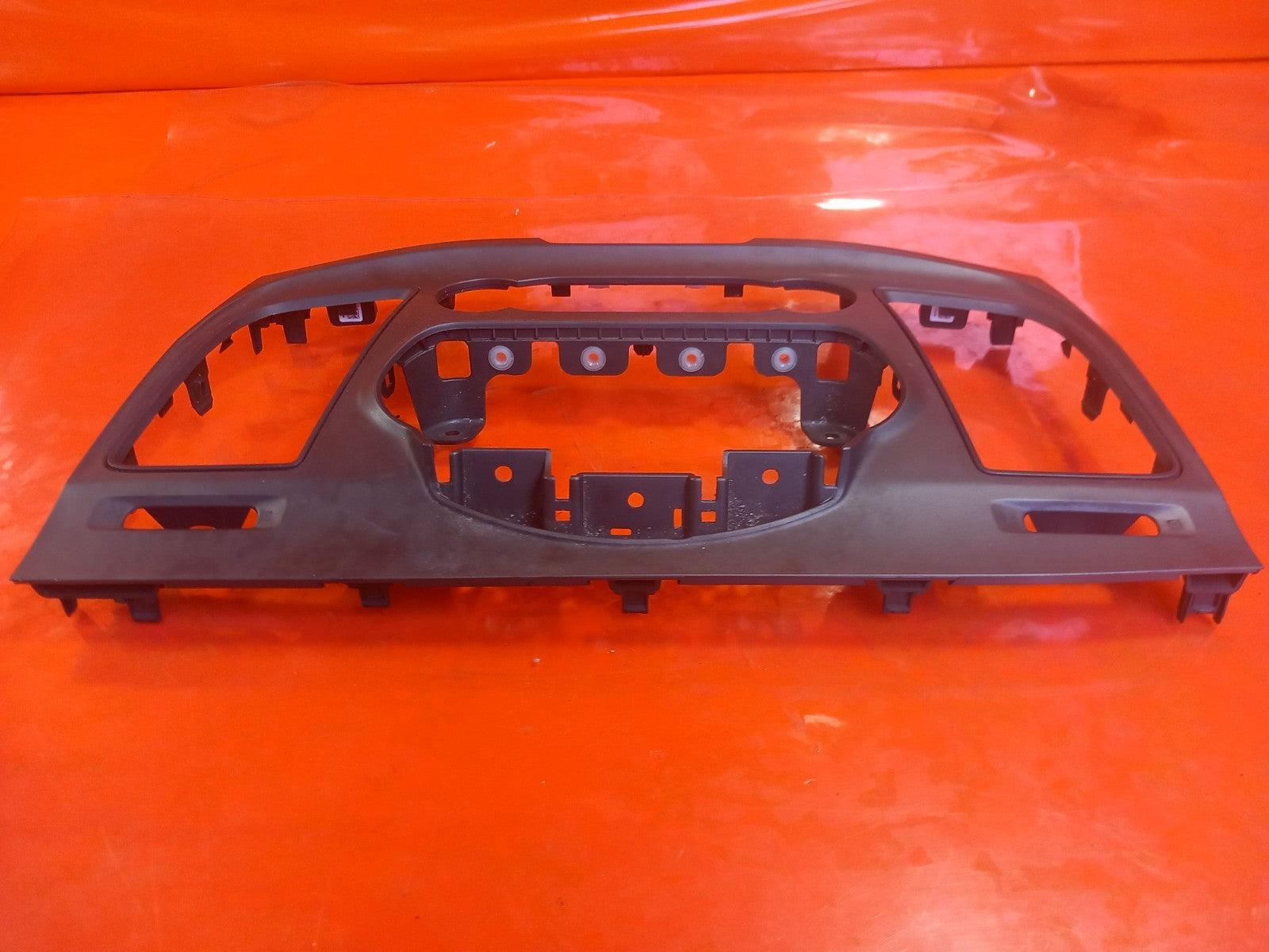 Ford Transit Custom 2.0 Diesel 2019 Dashboard Centre Surround Trim Panel A376 - Image 4
