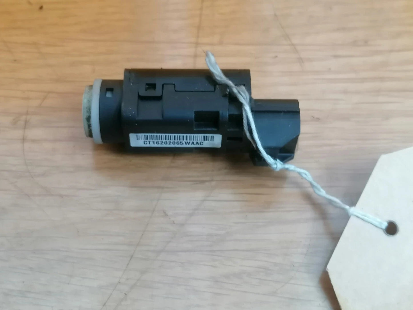ebay-src:https://i.ebayimg.com/00/s/mtiwmfgxnjaw/z/qacaaeswpzbqda2v/$_57.jpg
