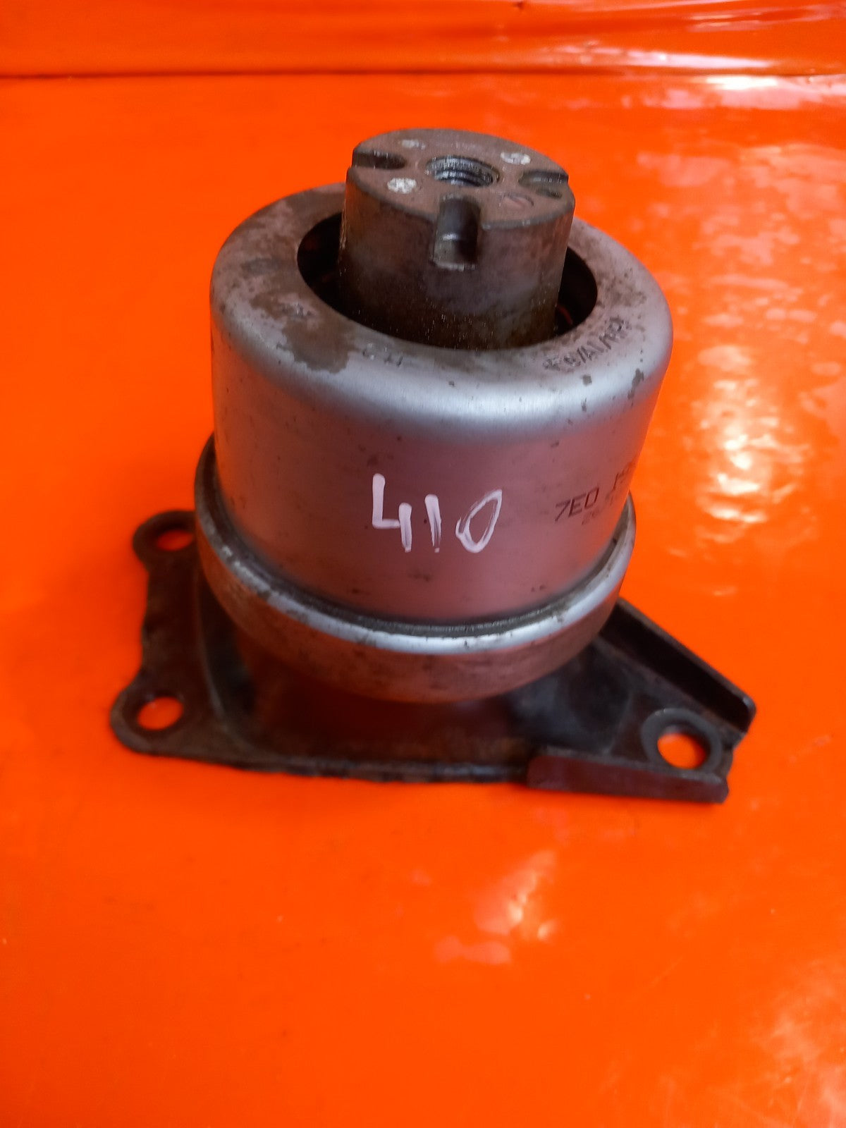 2021 VW Transporter T30 Right Engine Mount 7E0199256J Warranty A410 - Image 6