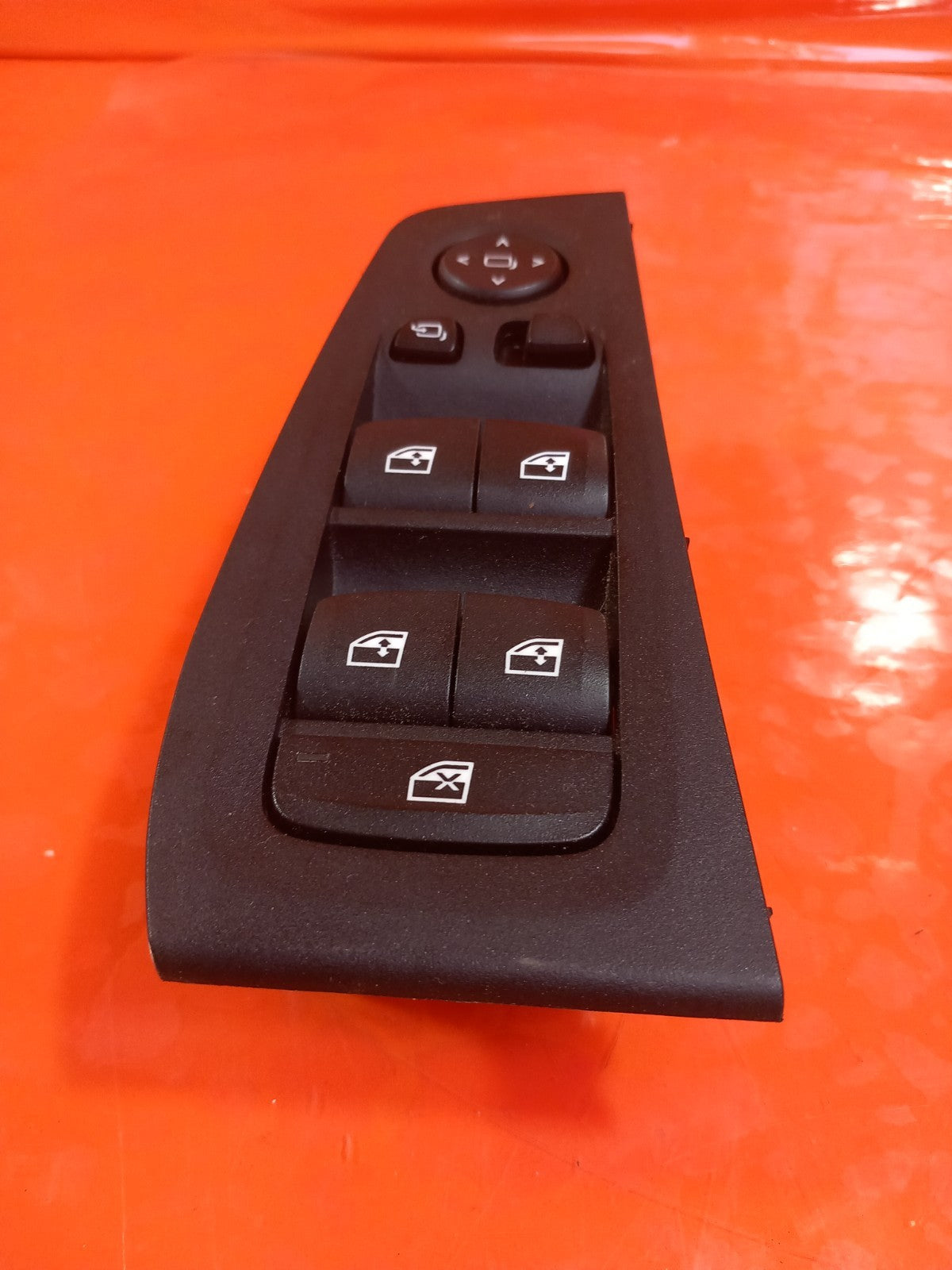 2020 BMW 2 Series F44 M Sport Front Right Door Window Switch 7948784 A386 - Image 5