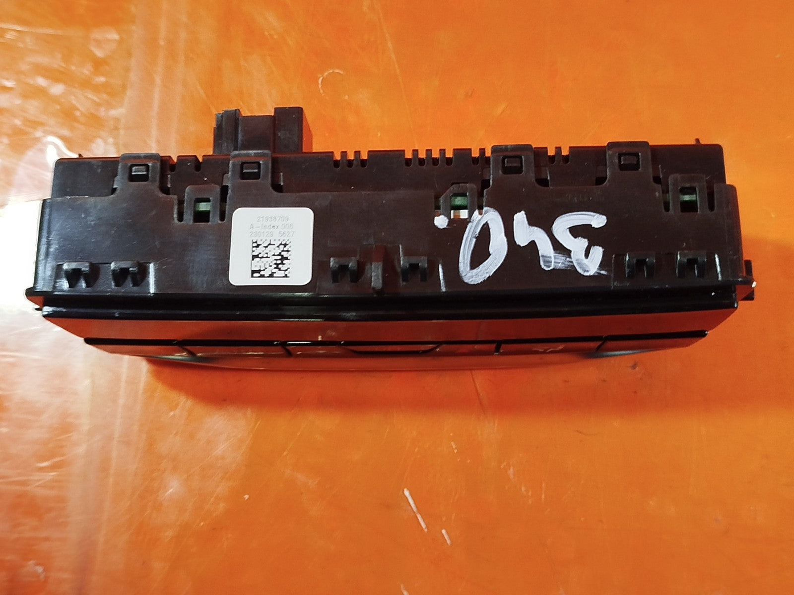 ✅BMW G20 330E 2.0 PETROL 2023 REAR A/C HEATER CLIMATE CONTROL PANEL 5A3BBF4 A340 - Image 6