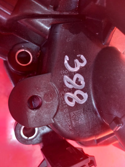 ✅VW Golf Gte 1.4 Petrol 2022 Thermostat Housing & Water Pump 04E121042AD A388 - Image 2