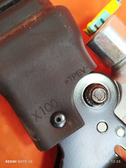 ✅Ssangyong Tivoli Ex 2016 1.6 Diesel FRONT RIGHT SEAT BELT BUCKLE 7466235000LBH - Image 12