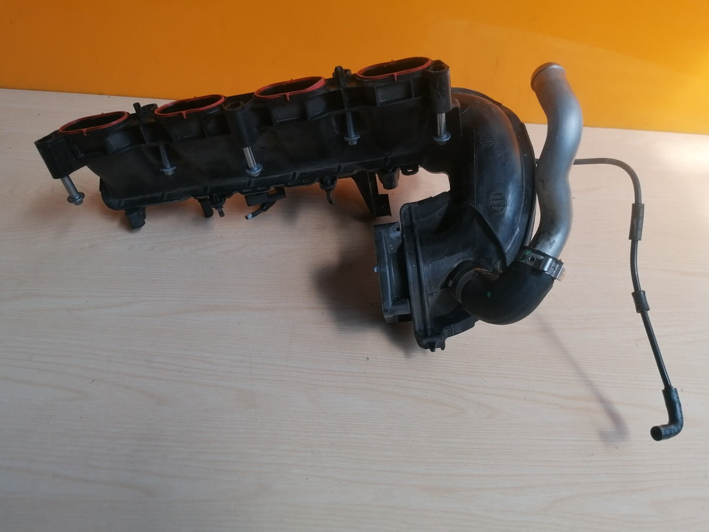 ebay-src:https://i.ebayimg.com/00/s/mtiwmfgxnjaw/z/6ncaaoswlylkz2xi/$_57.jpg