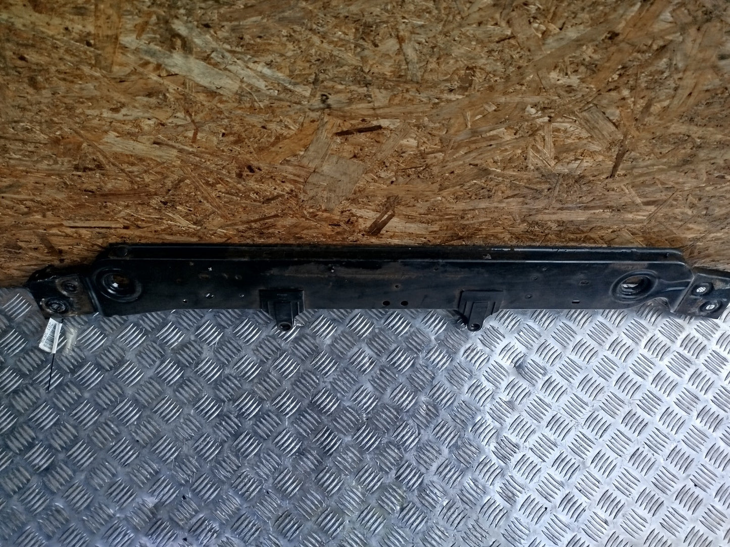 ✅2019 FORD TRANSIT CUSTOM V362 LOWER RADIATOR MOUNTING HOLDER GK21-8A058-BE A281 - Image 3