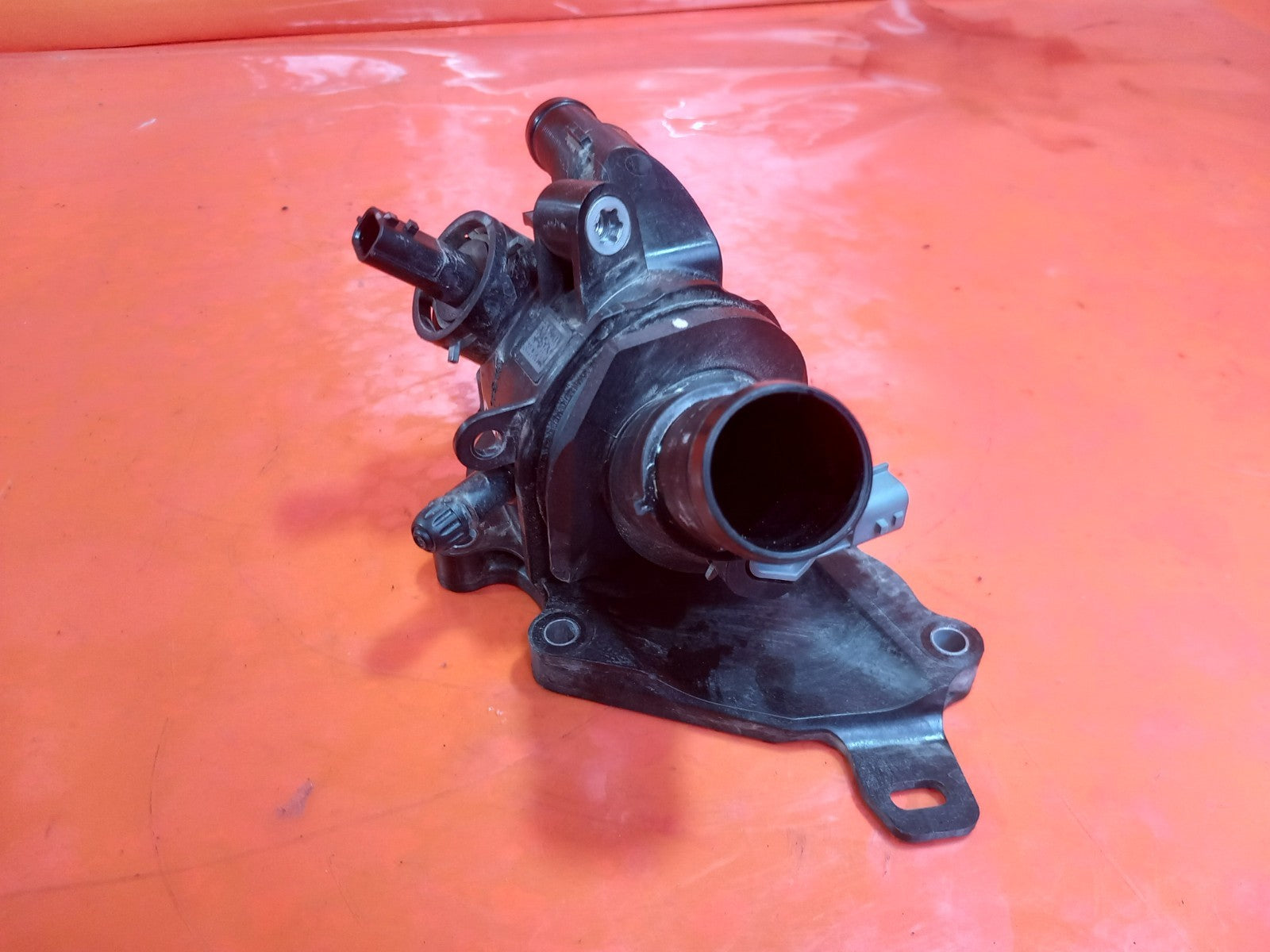 Dacia Jogger 1.0 Petrol 2024 H5D490 Thermostat Housing 226301872R Warranty A391 - Image 4