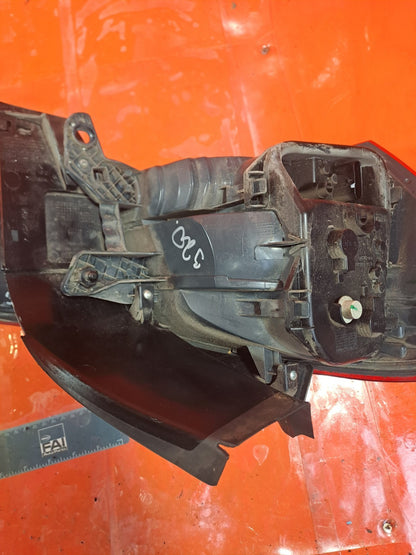 ✅2015 BMW 1 SERIES F20 REAR TAIL LIGHT PAIR LEFT & RIGHT 7424493 7424494 A320 - Image 11