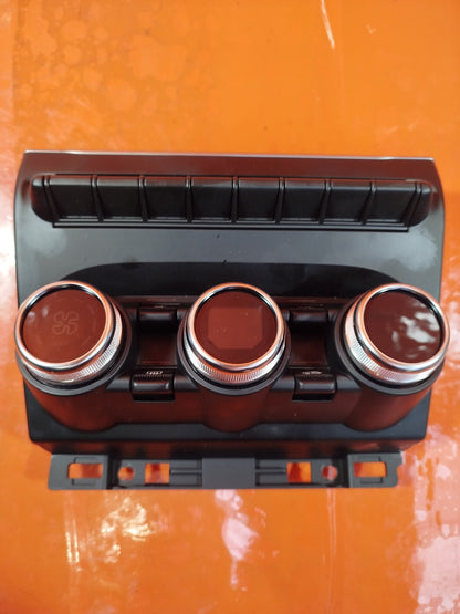 ✅2025 RENAULT CLIO V B7 1.6P A/C AIR CON HEAT CONTROL PANEL 275100936R A331 - Image 1