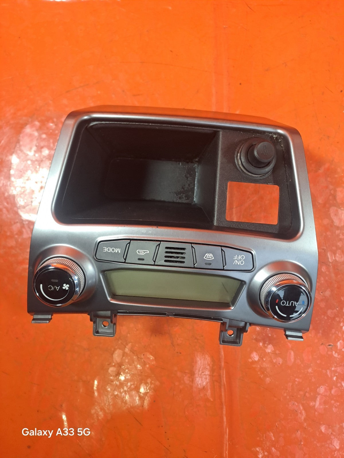 ✅SSANGYONG KORANDO 2.2 DIESEL 2015 HEATER CLIMATE CONTROL PANEL 68740-34110 A337 - Image 9
