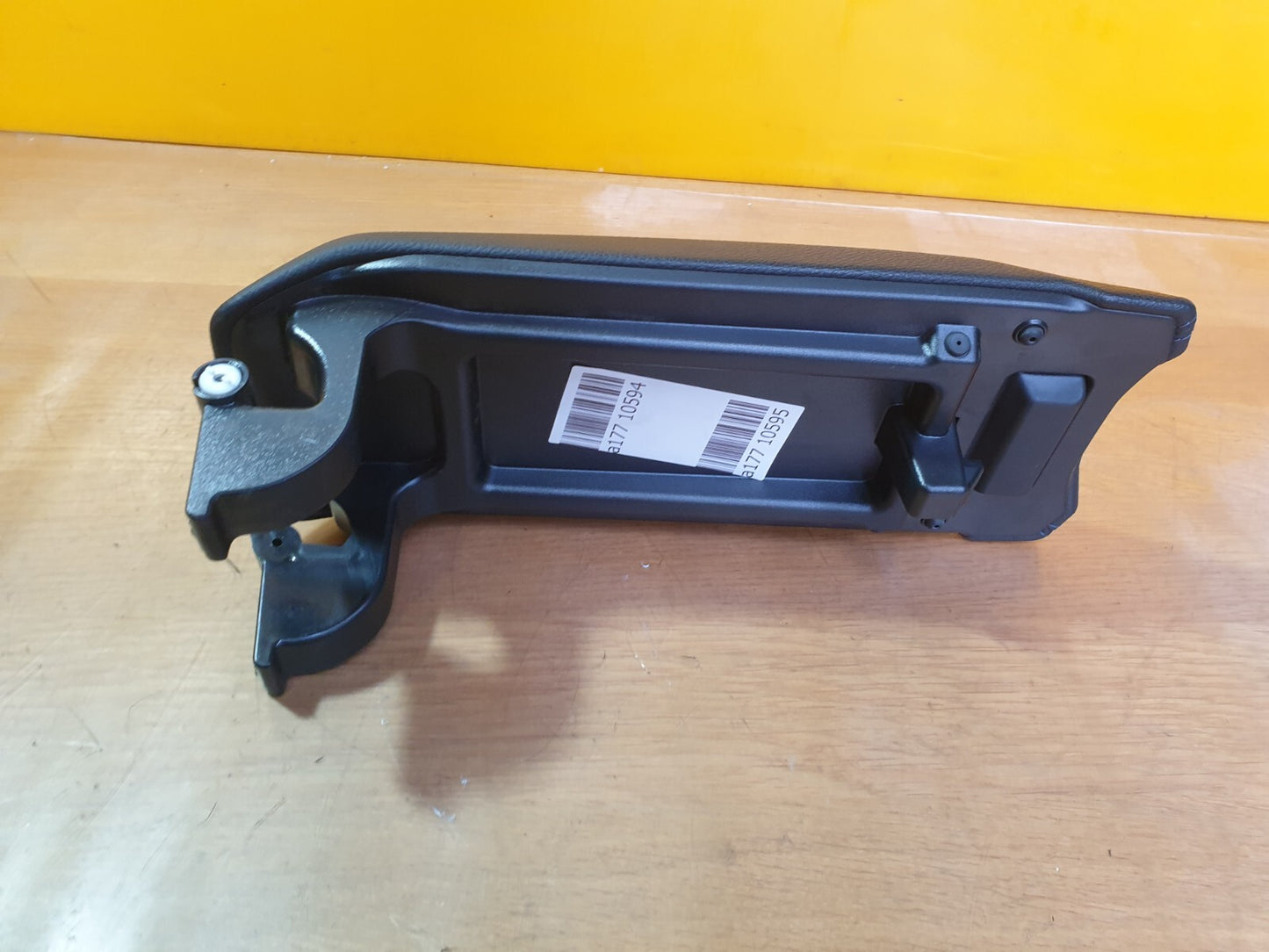 ebay-src:https://i.ebayimg.com/00/s/mtiwmfgxnjaw/z/uhoaaoswin5mcckx/$_57.jpg